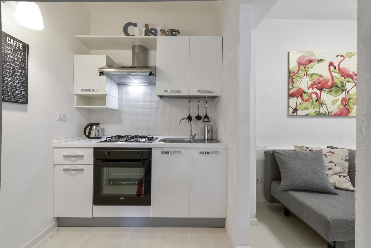 Resilienza Tropical Apartments & Room Porto SantʼElpidio 外观 照片